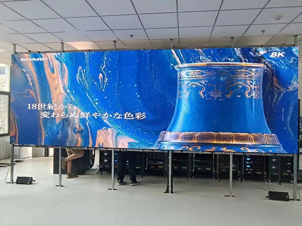 6826dfbf490dc.jpg